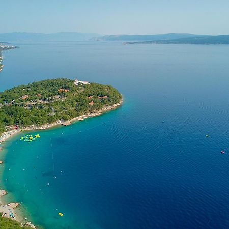 Holiday Homes Kacjak Dramalj Ngoại thất bức ảnh